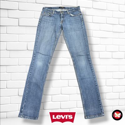 **HOY** Pantalón 524 TOO SUPER LOW LEVI’S color Azul vaquero Talla M/L (9 LONG)