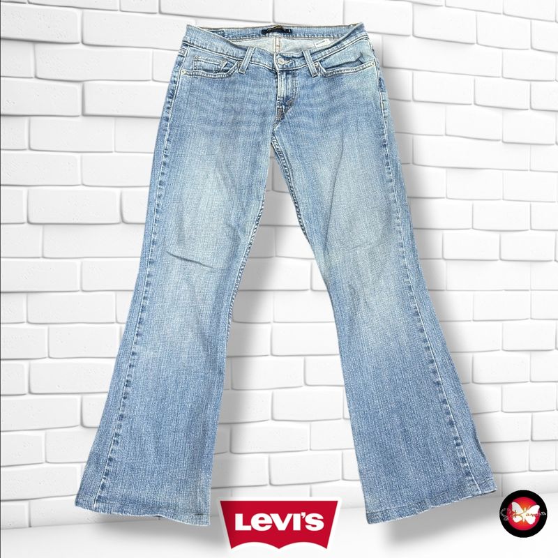 **HOY** Pantalón 524 TOO SUPER LOW LEVI’S color Azul vaquero Talla M (7M)