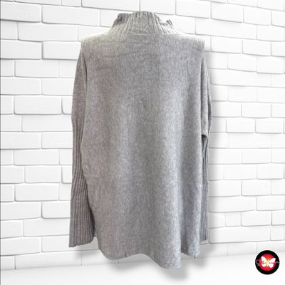 **HOY** Jersey de manga larga color Gris Talla ÚNICA GRANDE
