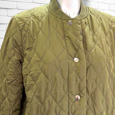 **HOY** Chaquetón acolchado fino KAFFE color Verde militar Talla 34