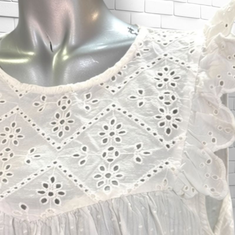 **HOY** Blusa sin mangas KIABI color Blanco Talla 44 (pequeña)
