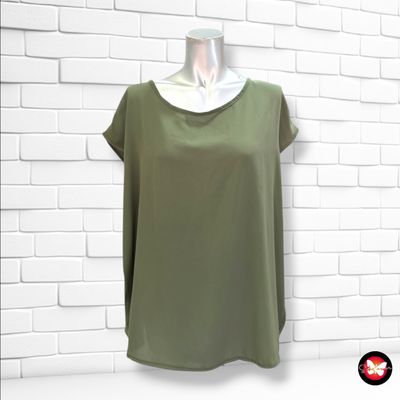 **HOY** Blusa sin mangas BONITA color Verde oliva Talla ÚNICA GRANDE