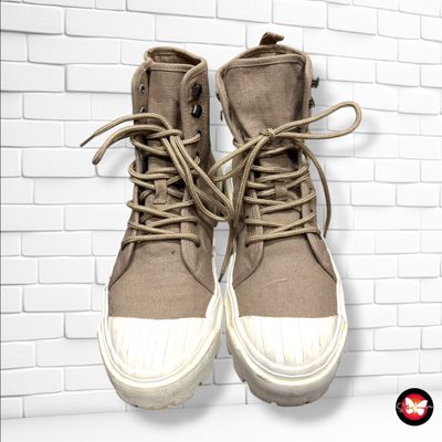 **HOY** Zapatillas de lona tipo botita color Caqui Talla Calzado 38