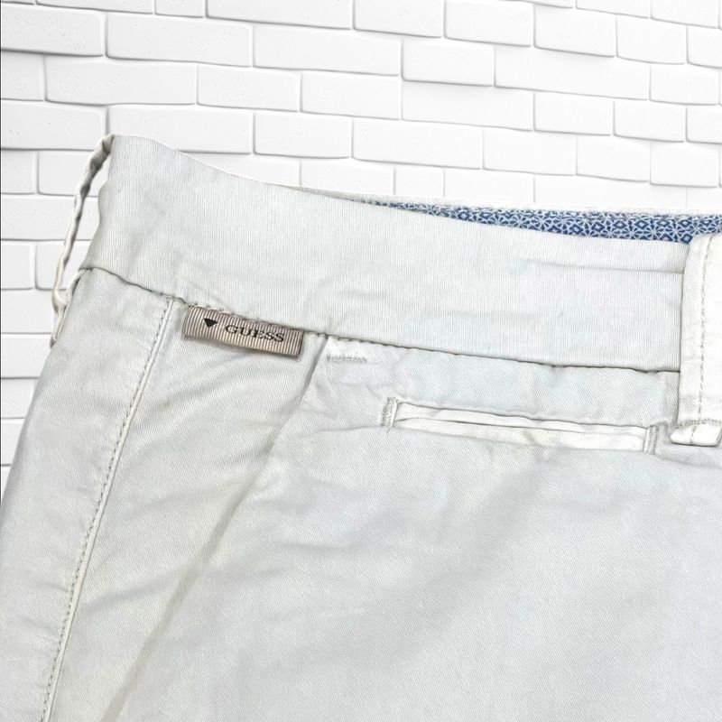 Pantalón GUESS color Crema Talla Hombre W32 (grande)