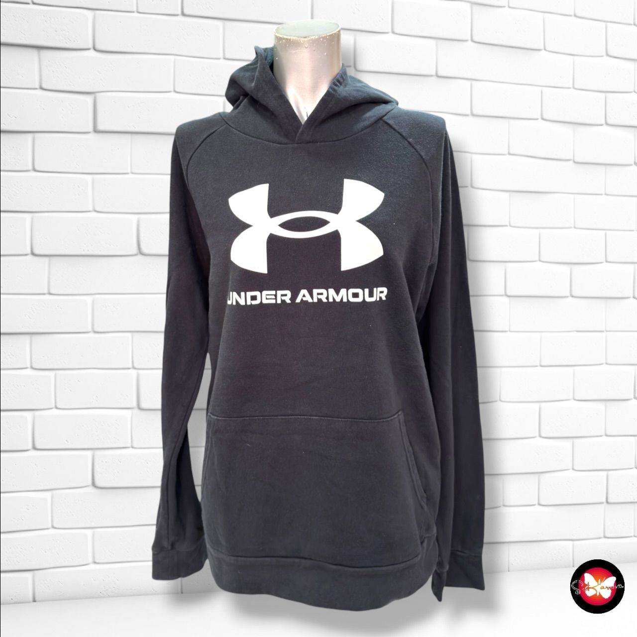 Sudadera UNDER ARMOUR color Negro Talla Infantil XL
