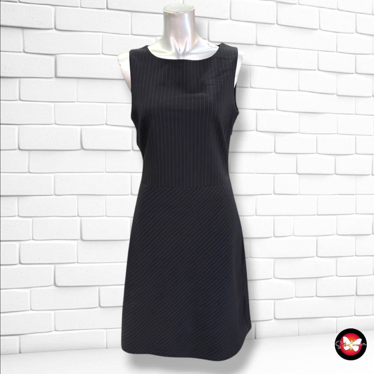 Vestido office sin mangas HENNES color Negro Talla 38 (10UK)