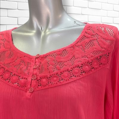 **HOY** Blusa de media manga con encaje CHEROKEE color Coral Talla 40 (12UK)