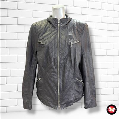 **HOY** Cazadora tipo anterlina BONITA color Negro Talla 40