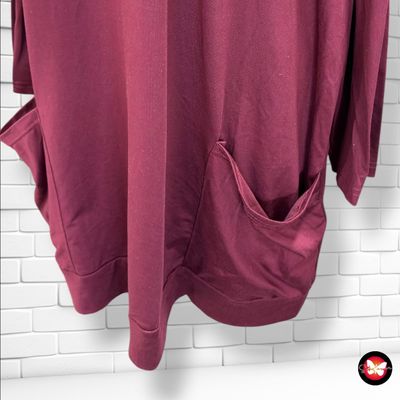 **HOY** MAXI Camiseta de manga larga y bolsillos  color Granate Talla 3XL