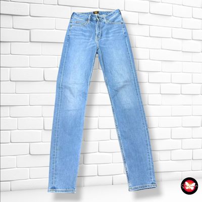 **HOY** Pantalón SCARLETT HIGH · LEE color Azul vaquero Talla M (W28 L33)