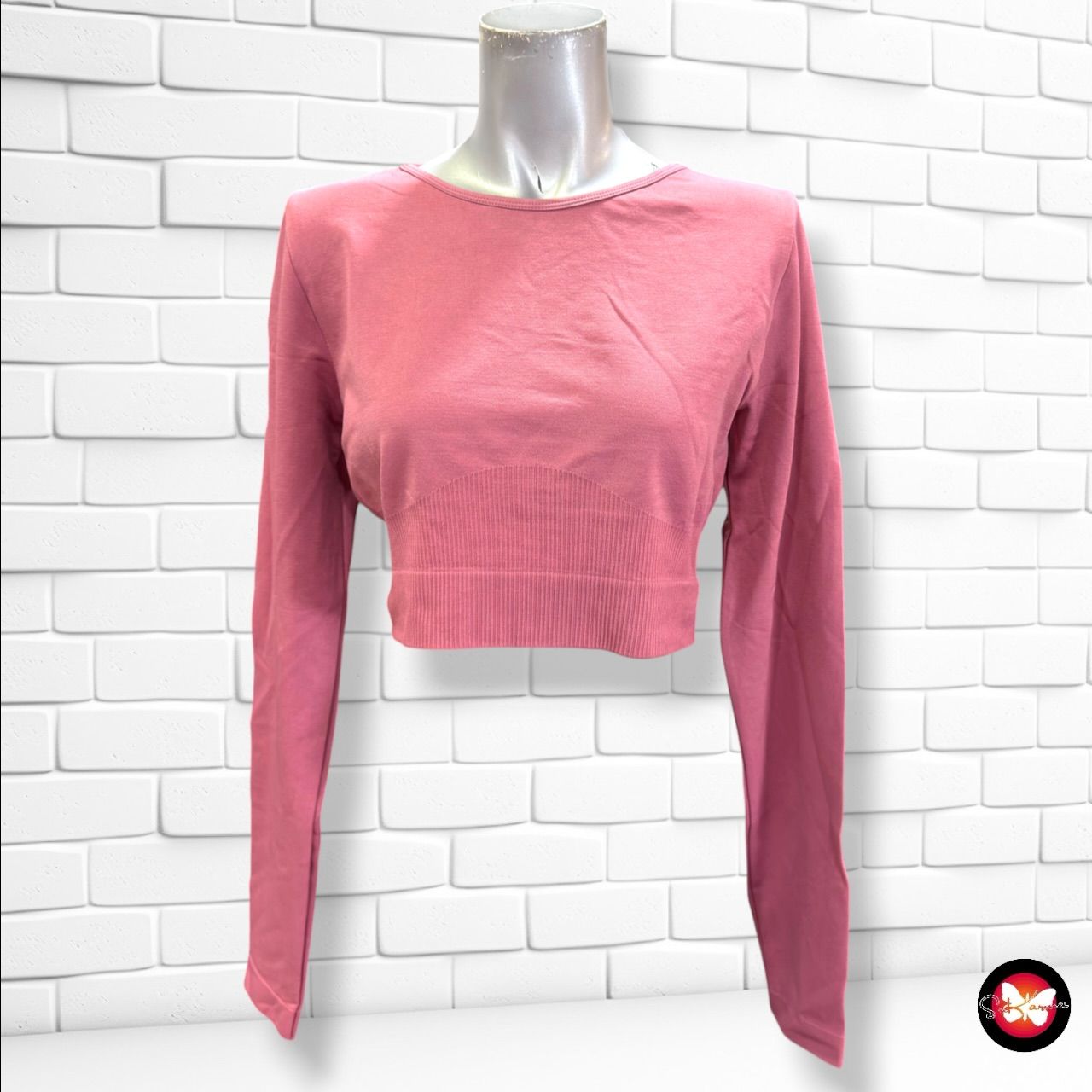 **HOY** Camiseta cropped de manga larga SINSAY color Rosa Talla L