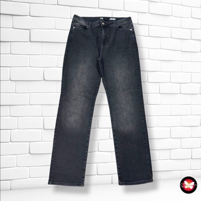 **HOY** Pantalón C&amp;A color Negro vaquero Talla 42