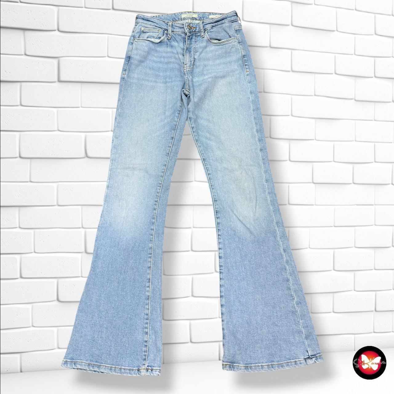 **HOY** Pantalón campana GUESS color Azul vaquero Talla S (W26)
