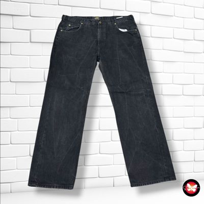 **HOY** Pantalón CHICAGO · LEE color Negro vaquero Talla Hombre W40 L32