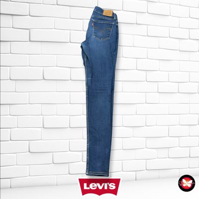 **HOY** Pantalón 710 SUPER SKINNY LEVI’S color Azul vaquero Talla M (W28)