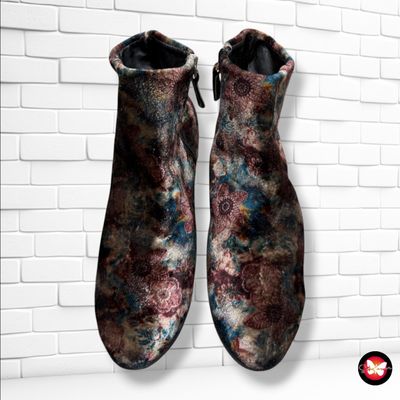 **HOY** Botines de terciopelo color Varios Talla Calzado 39