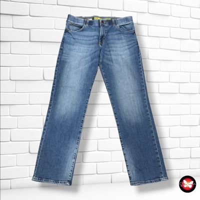 **HOY** Pantalón STRAIGHT FIT TAPERED LEG · LEE color Azul vaquero Talla Hombre W34 L32