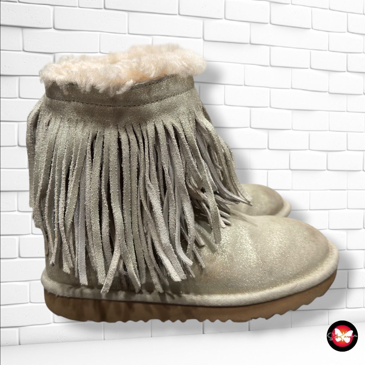 **HOY** Botines con flecos UGG color Plateado Talla Calzado 32