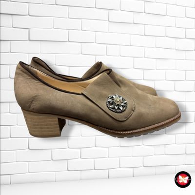 **HOY** Zapatos de ante con tacón LADY RAFFY color Camel Talla Calzado 39