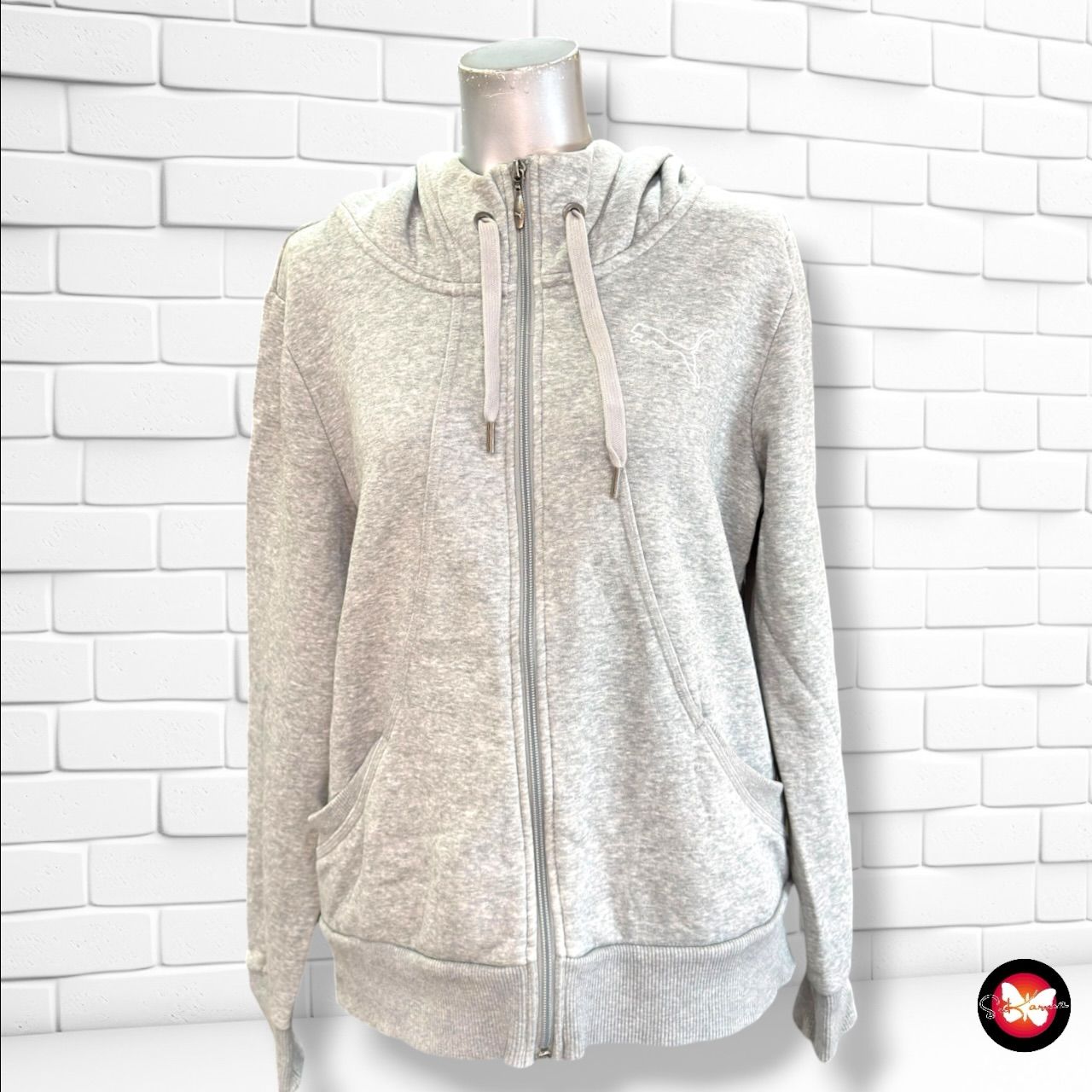 **HOY** Chaqueta sudadera con borreguito PUMA color Gris Talla 42