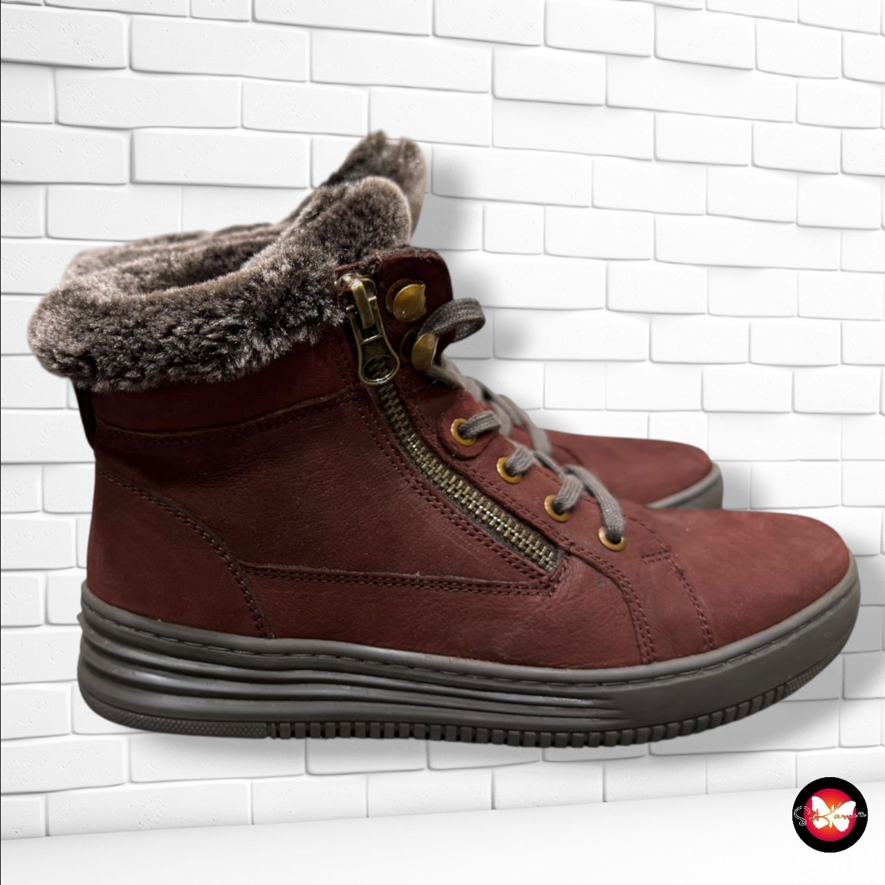 **HOY** Zapatillas con borreguito  color Granate Talla Calzado 37