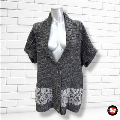 **HOY** Chaqueta de punto de manga corta BONITA color Gris Talla L (grande)