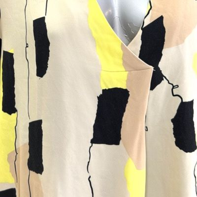 **HOY** Blusa de media manga ULLA POPKEN color Beige, negro y amarillo Talla 50/52
