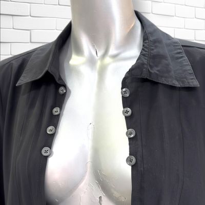 **HOY** Camisola abierta de media manga color Negro Talla S