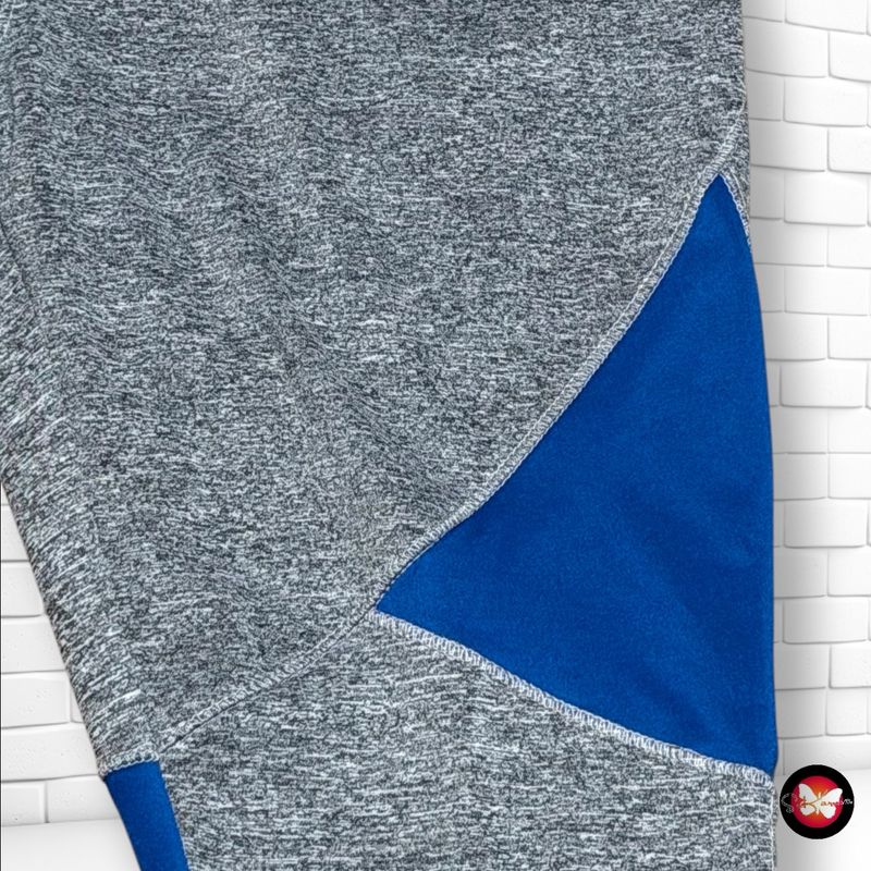 **HOY** Mallas deportivas piratas CRIVIT color Gris y azul Talla M