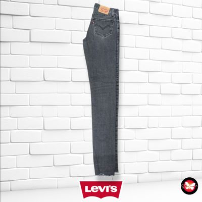 **HOY** Pantalón 710 SUPER SKINNY LEVI’S color Gris vaquero Talla XS (W24)