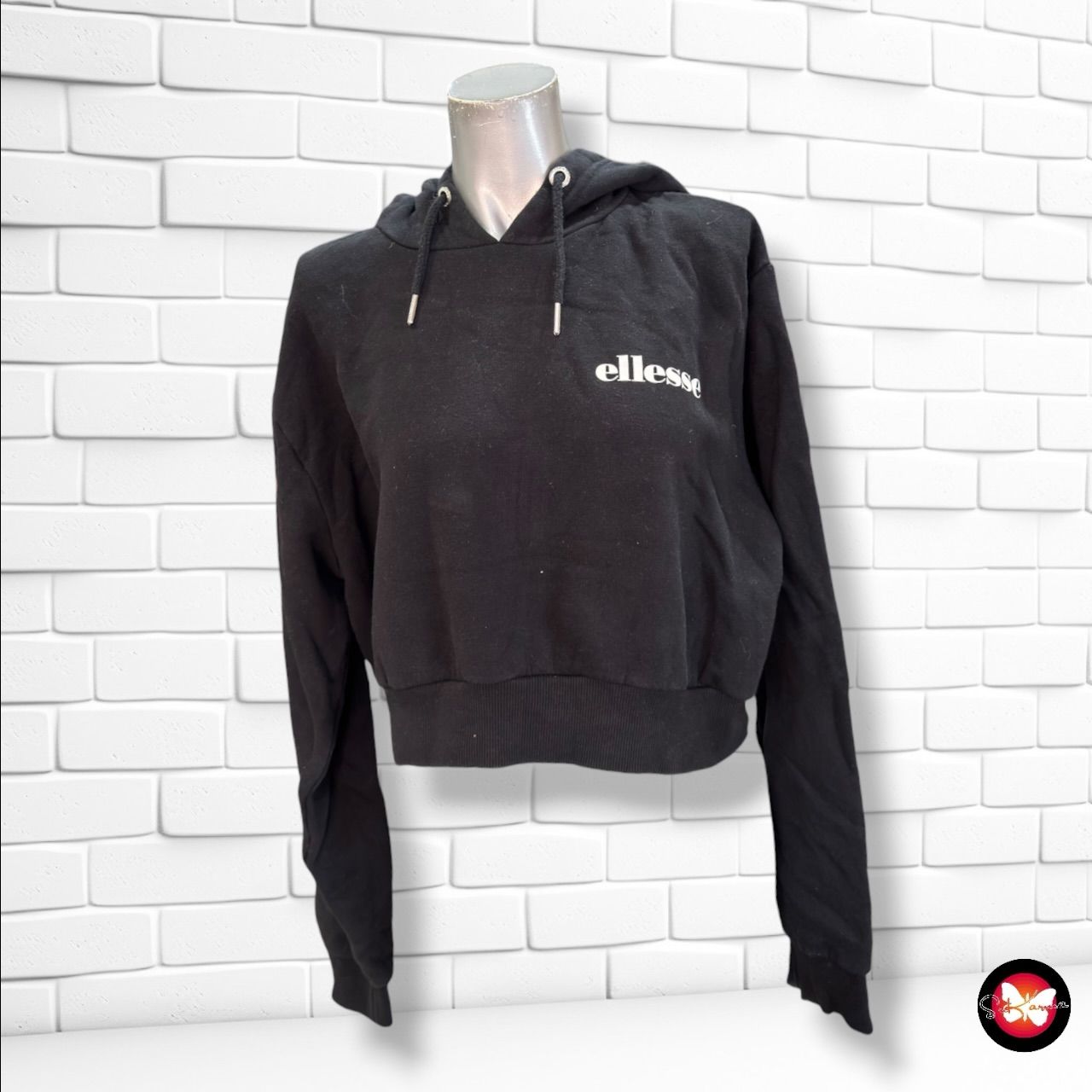 **HOY** Sudadera cropped ELLESSE color Negro Talla 42