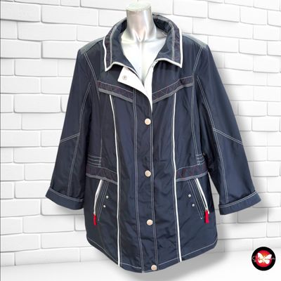 **HOY** Chaqueta cortavientos estilo marinero BEXLEYS color Azul marino y blanco Talla 50