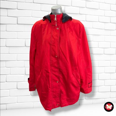 **HOY** Chaqueta cortavientos estilo marinero  color Rojo Talla 44