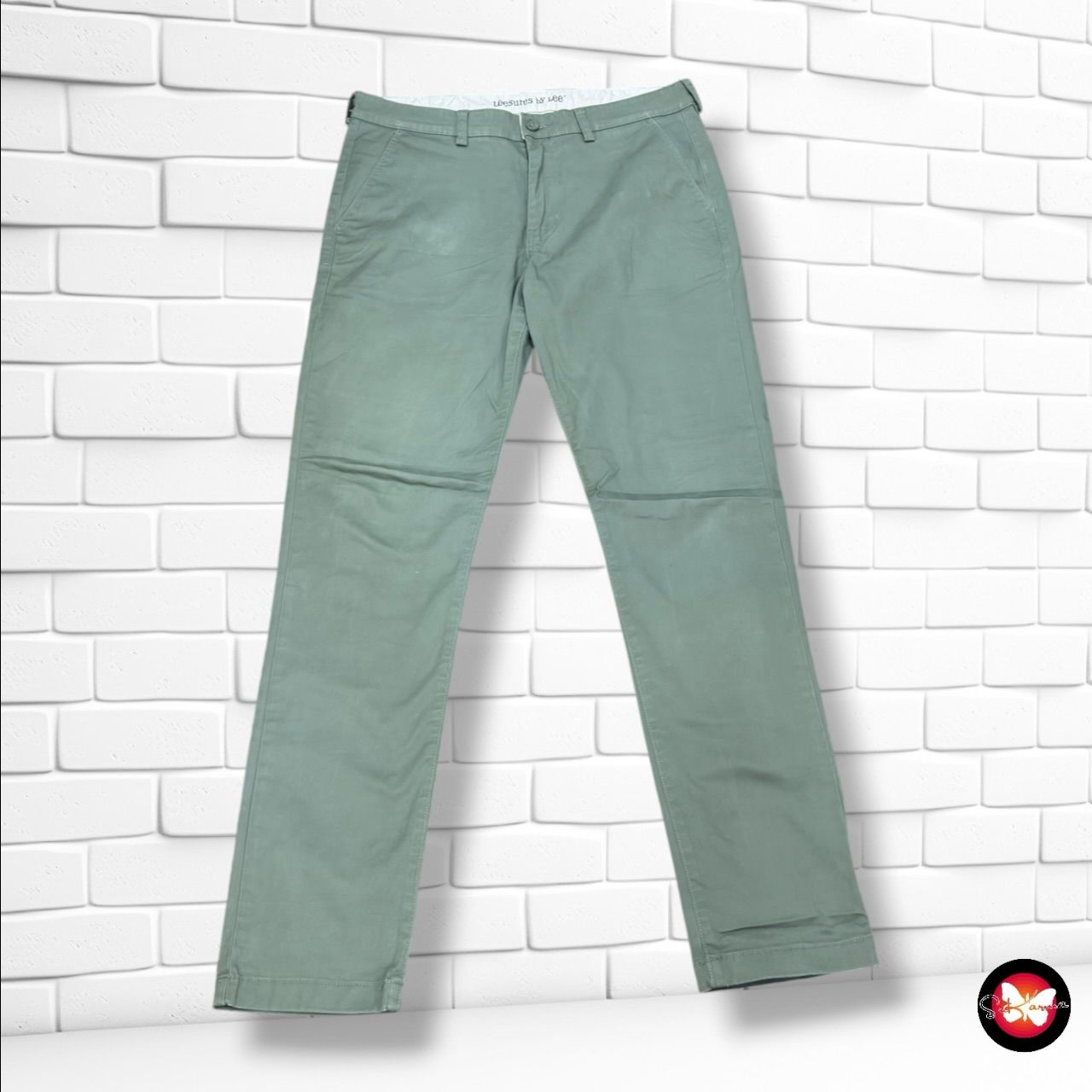 **HOY** Pantalón SLIM CHINO · LEE color Verde Talla Hombre W32 L32