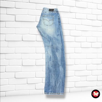 **HOY** Pantalón SLIM STRAIGHT · GUESS color Azul vaquero Talla Hombre W30