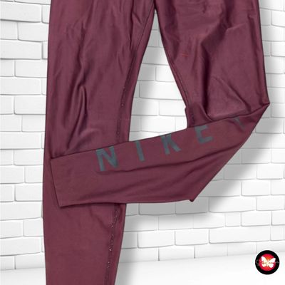 **HOY** Mallas deportivas NIKE color Vino Talla XS