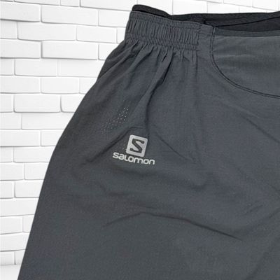 **HOY** Short deportivo SALOMON color Negro Talla XL