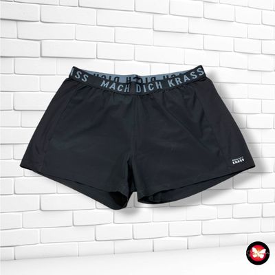 **HOY** Short deportivo MACH KRASS · DANIEL AMINATI color Negro Talla L
