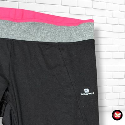 **HOY** Mallas deportivas piratas DOMYOS color Negro Talla XL