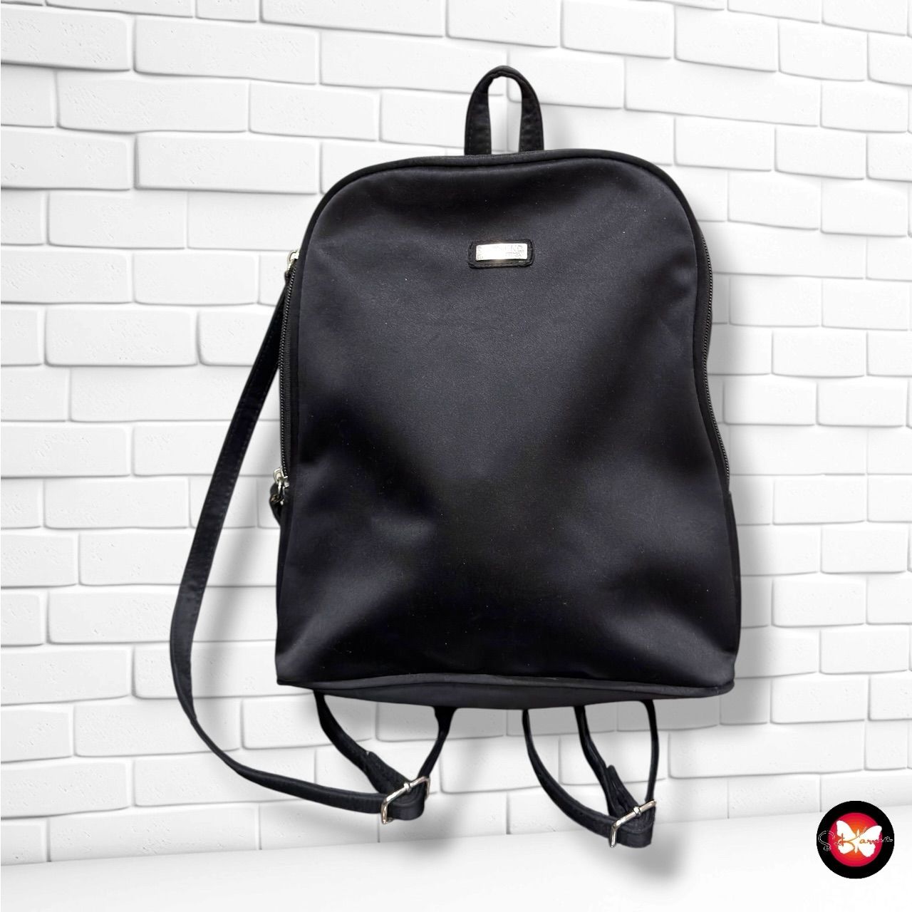 **HOY** Mochila de tela  color Negro Talla MEDIANO