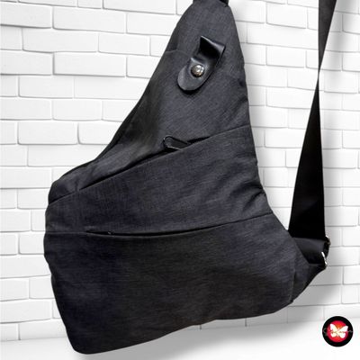 **HOY** Bolso bandolera cruzada unisex  color Gris Talla PEQUEÑO