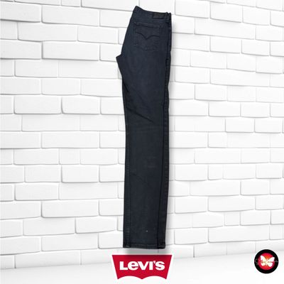 **HOY** Pantalón 710 SUPER SKINNY LEVI’S color Negro Talla L (W32)