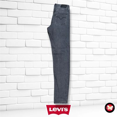 **HOY** Pantalón 720 HIGH RISE SUPER SKINNY LEVI’S color Gris vaquero Talla S (W26)