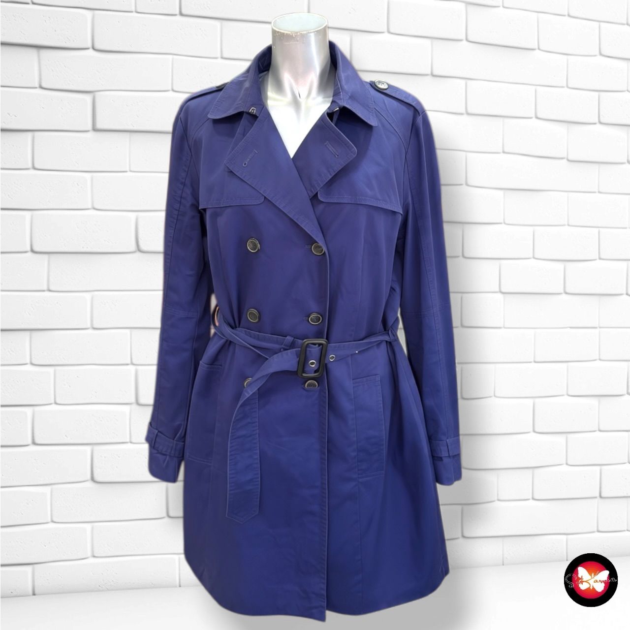 **HOY** Gabardina ZARA color Azul marino Talla XL