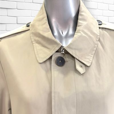 **HOY** Gabardina impermeable MANGO color Beige Talla S