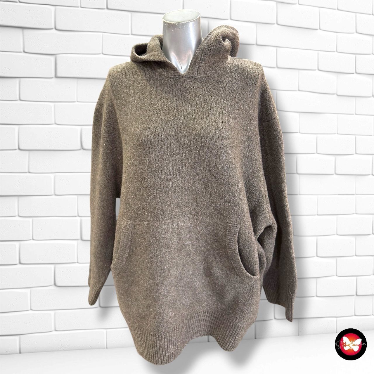 **HOY** Jersey de manga larga con capucha PRIMARK color Taupe Talla M (grande)