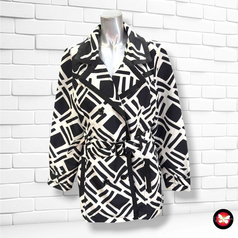 Gabardina impermeable LIV color Negro y blanco Talla 42