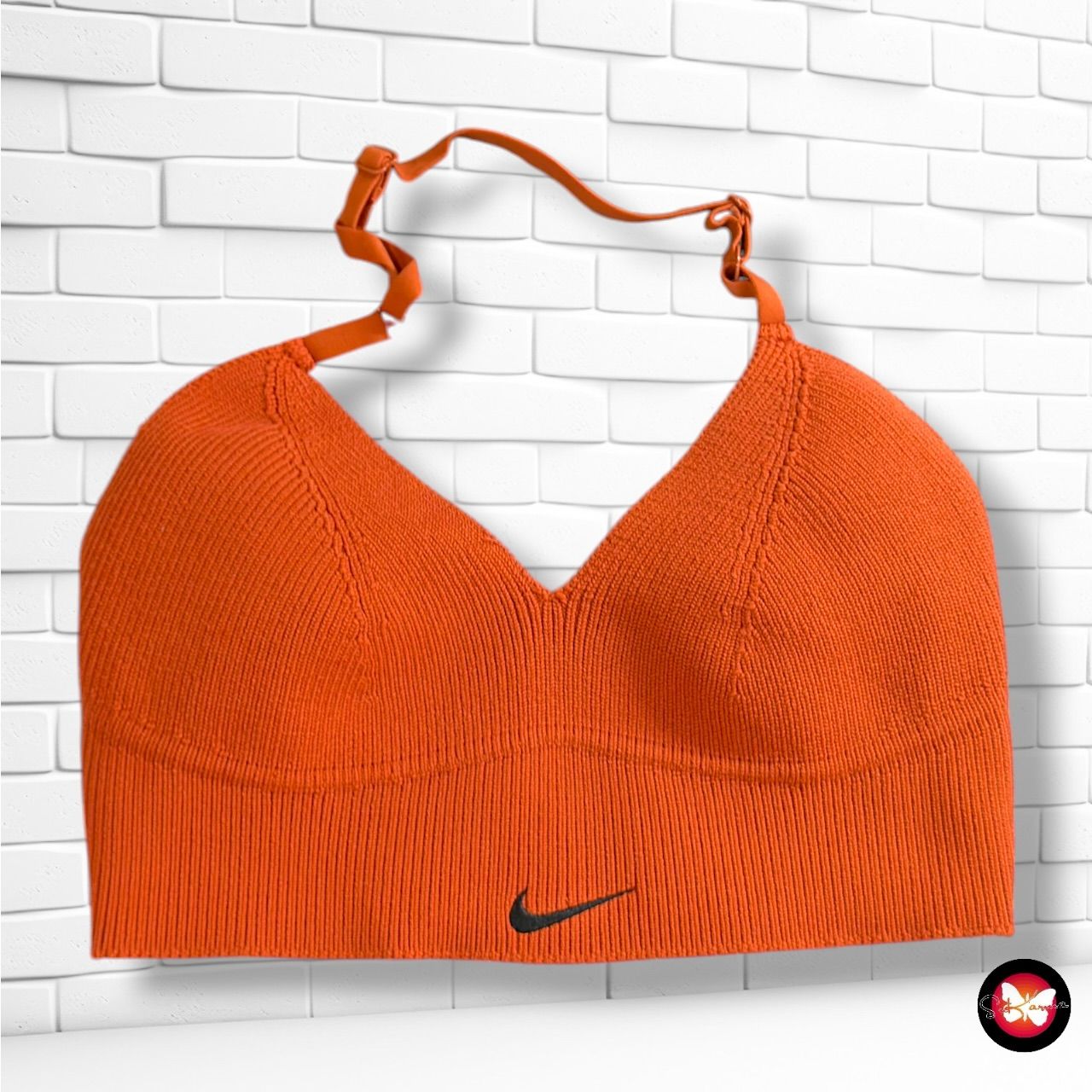**HOY** Top deportivo de punto NIKE color Teja Talla S