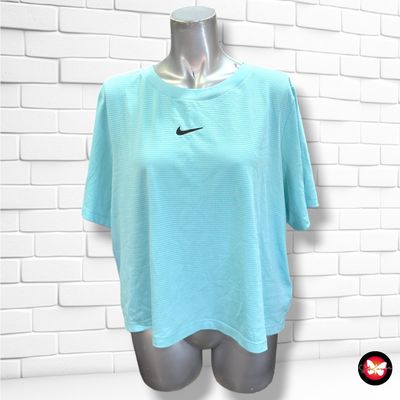 **HOY** Camiseta deportiva NIKE color Celeste Talla M (grande)