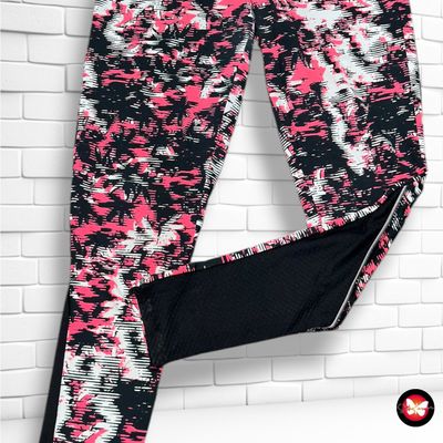 **HOY** Mallas deportivas F&amp;A color Rosa, blanco y negro Talla XL